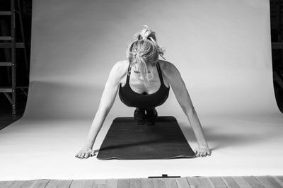 Full Push Up [Flat Palms] - Photo 3